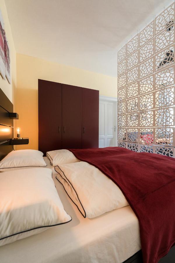 Radiant Premium Apartments - Fuenfhaus Viena Exterior foto